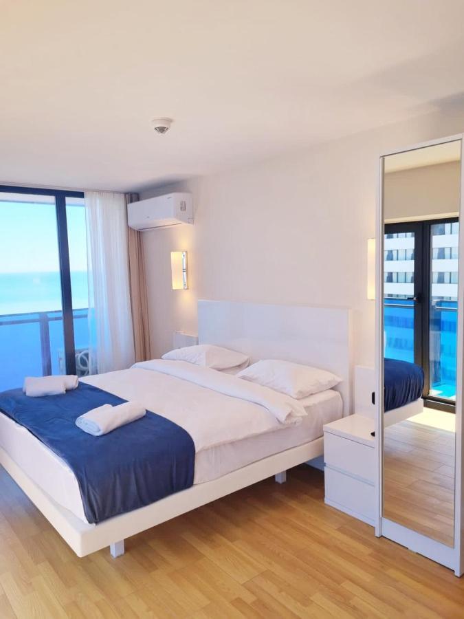 D Block Of New Luxurious Orbi City Batumi Ngoại thất bức ảnh